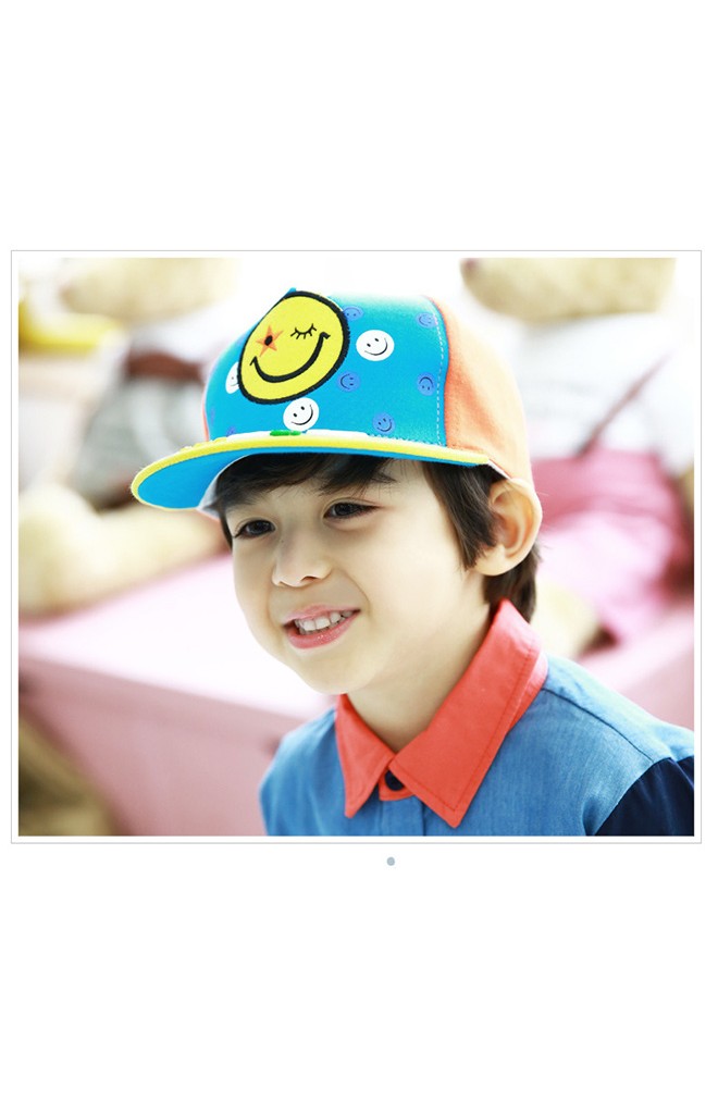หมวกแก๊ป SMILE สกรีนรูปยิ้ม TUTUYA