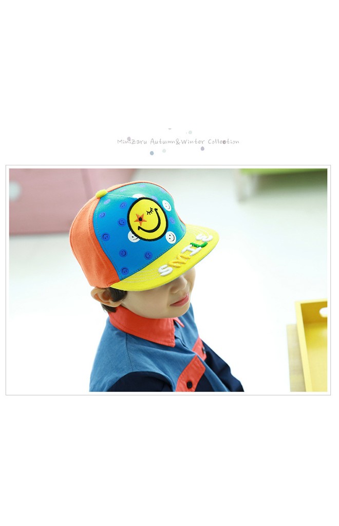 หมวกแก๊ป SMILE สกรีนรูปยิ้ม TUTUYA