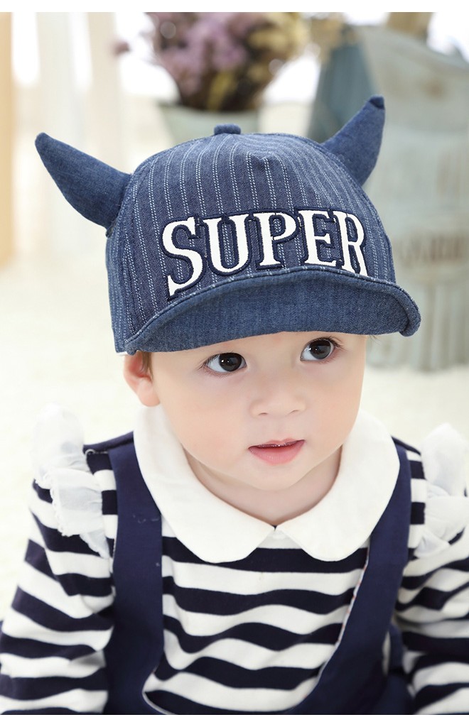 หมวกแก๊ป SUPER ผ้าลายทาง แต่งเขา