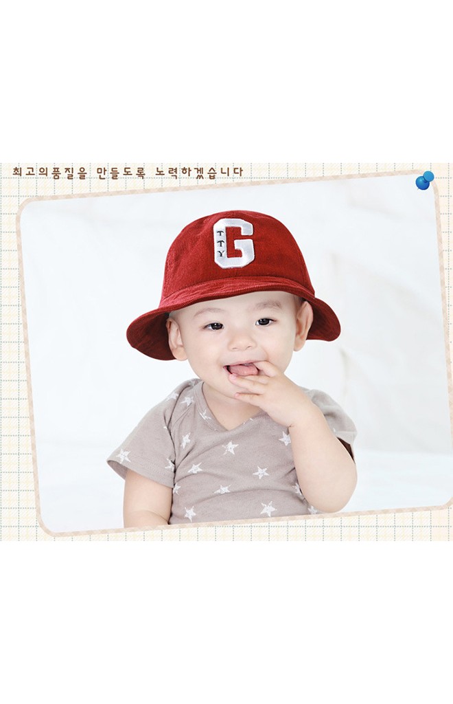 หมวกเด็กทรงบักเก็ต ผ้าลูกฝูก ปักอักษร G จาก GZMM