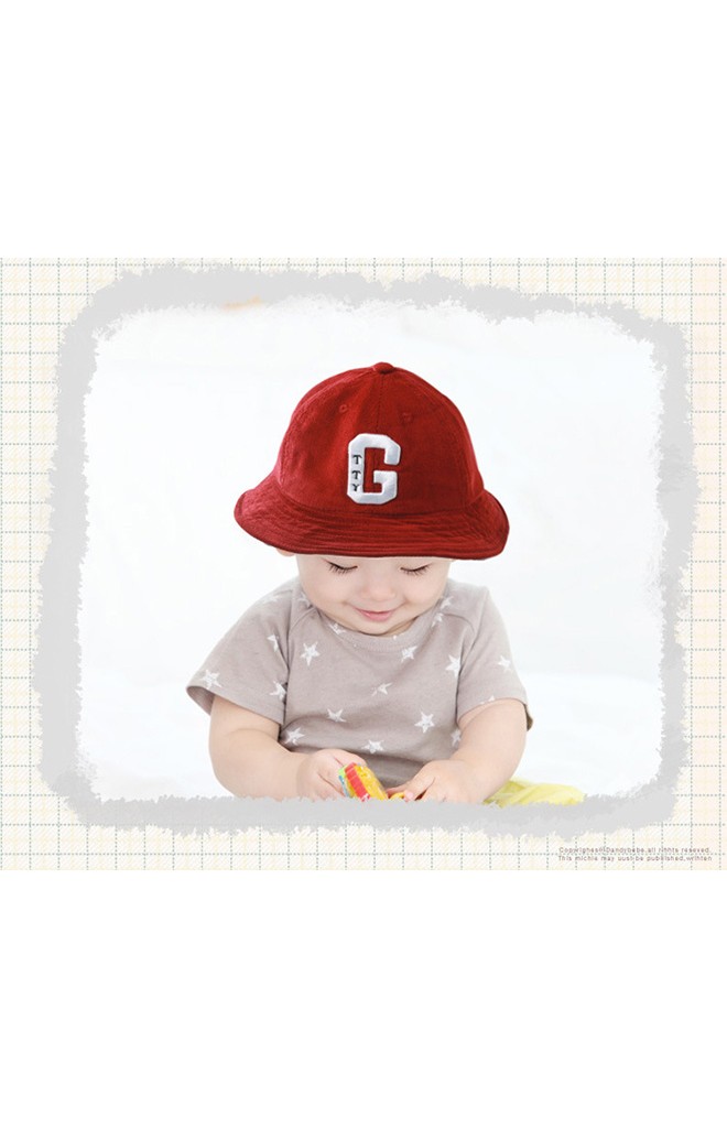 หมวกเด็กทรงบักเก็ต ผ้าลูกฝูก ปักอักษร G จาก GZMM
