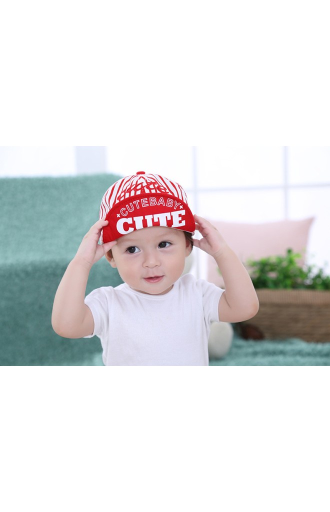 หมวกแก๊ปลายทาง ปักดาวและอักษร cute