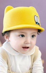 หมวกเด็กปีกสั้นแต่งหูน่ารัก ด้านหน้าแต่งรูปตา