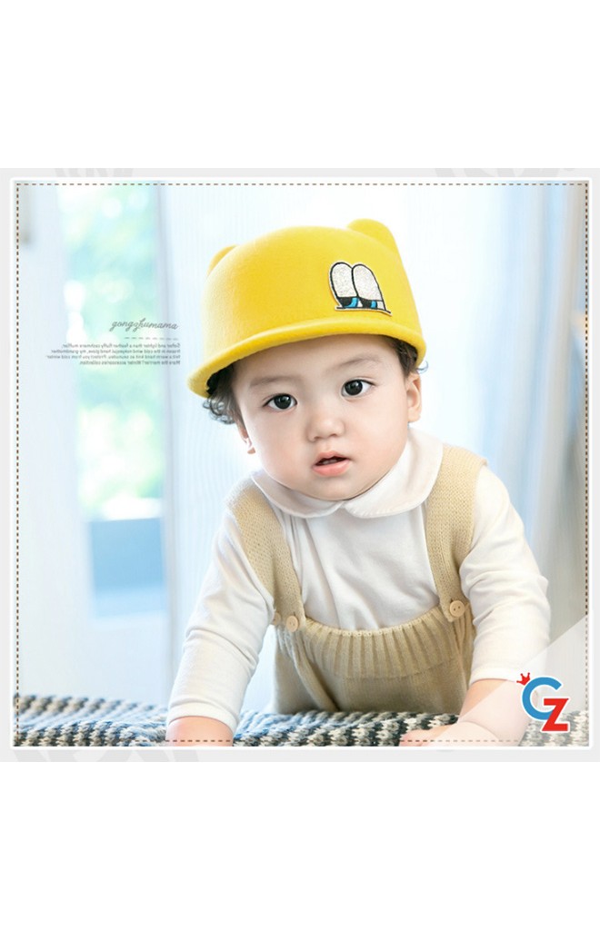 หมวกเด็กปีกสั้นแต่งหูน่ารัก ด้านหน้าแต่งรูปตา