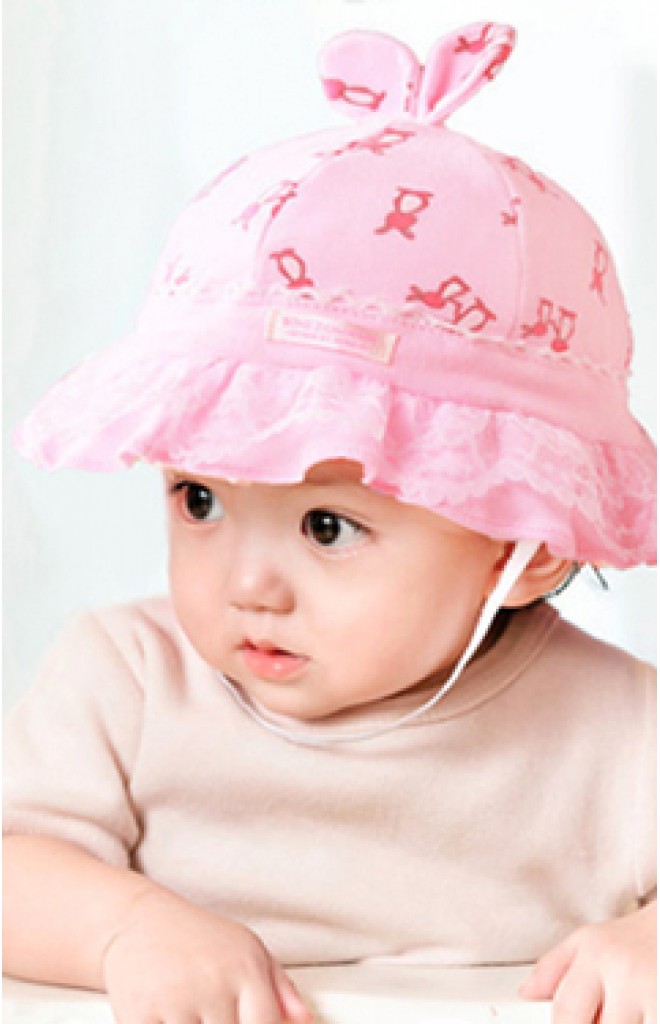 หมวกสาวน้อยลายกระต่ายคู่แม่ลูก ปีกรอบระบายสองชั้นจาก GZMM หมวกสาวน้อยลายกระต่ายคู่แม่ลูก ปีกรอบระบายสองชั้นจาก GZMM