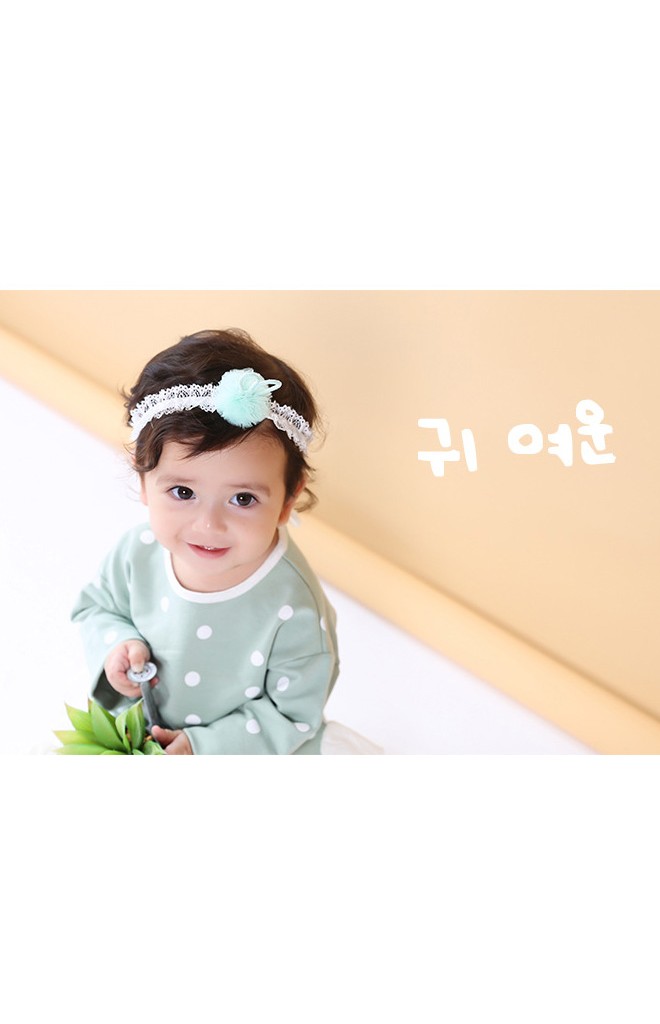 สายคาดผมปอมปอมผ้าโปร่งแต่งหูกระต่าย จาก Angel Neitiri