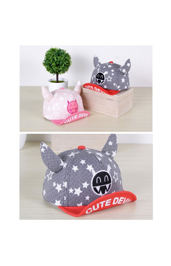 หมวกแก๊ปปีศาจน้อยลายดาวแต่งเขาสกรีนอักษร CUTE DEVIL ยี่ห้อ Goodkid