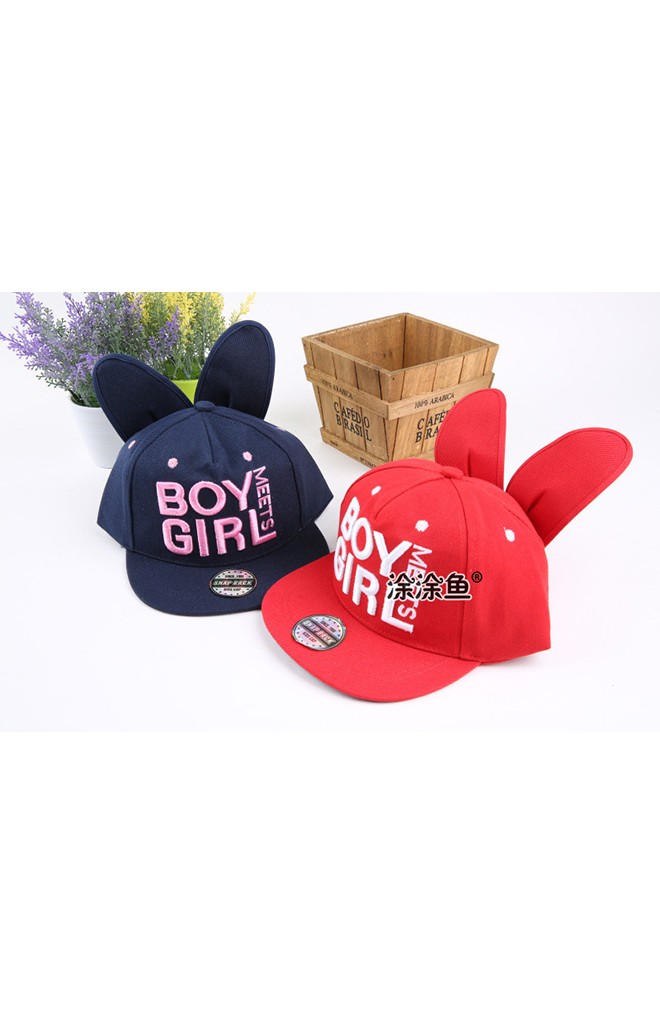 หมวกแก๊ปฮิปฮอปเด็กแต่งหูกระต่ายปักอักษร BOY GIRL