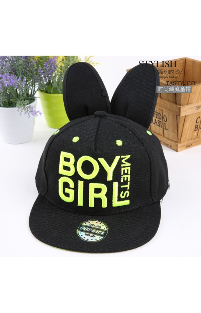 หมวกแก๊ปฮิปฮอปเด็กแต่งหูกระต่ายปักอักษร BOY GIRL