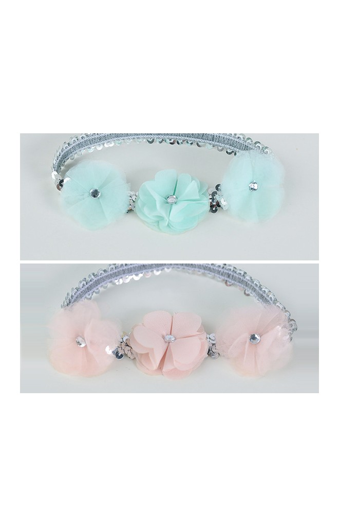 สายคาดผมดอกไม้ 3 ดอก สายแต่งเลื่อมเกล็ดปลา จาก Angel Neitiri