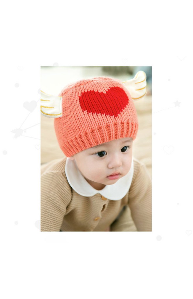 หมวกไหมพรม Angel ด้านหน้ารูปหัวใจ จาก GZMM