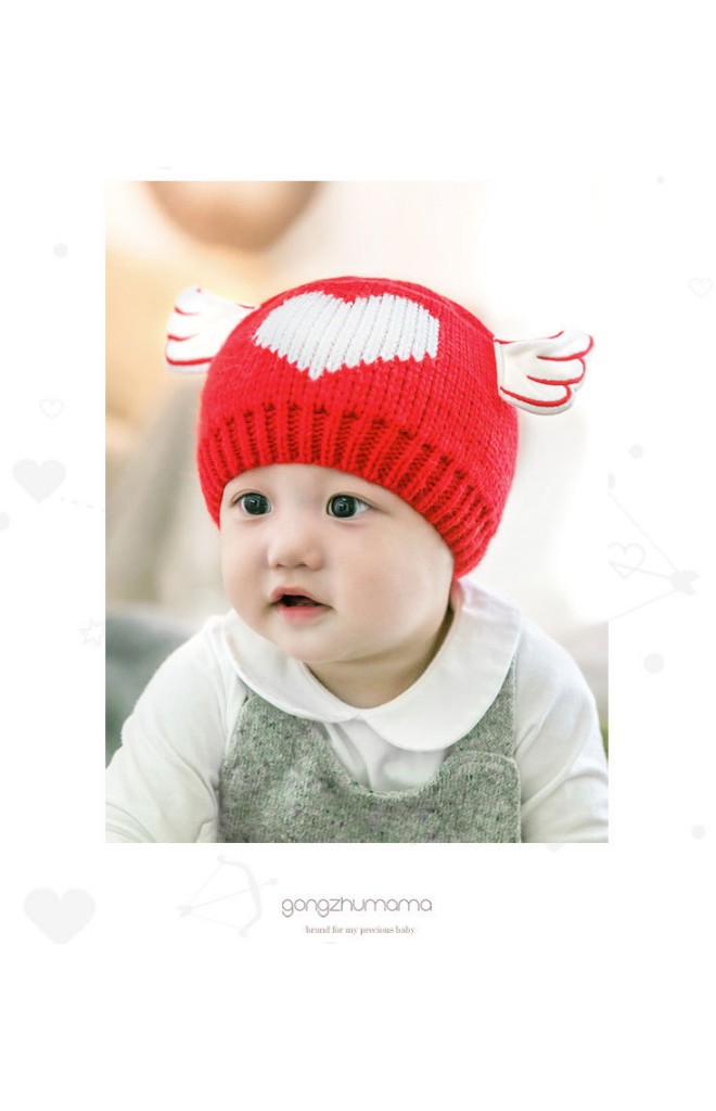 หมวกไหมพรม Angel ด้านหน้ารูปหัวใจ จาก GZMM