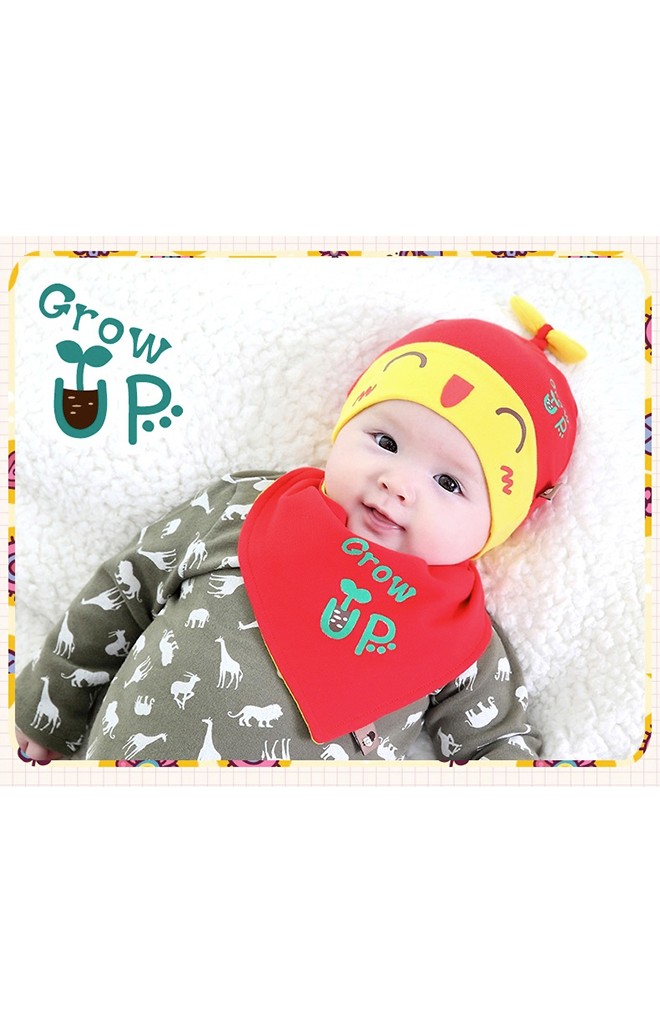 เซ็ตหมวกเด็กลายหน้าการ์ตูนสกรีน Grow Up มาพร้อมผ้ากันเปื้อน