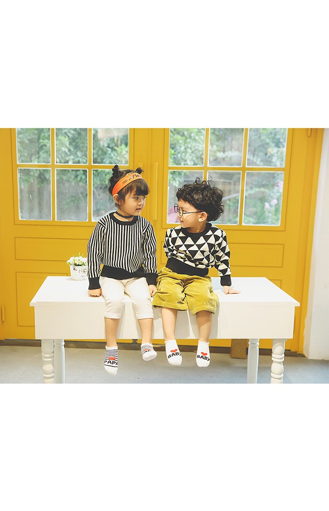 ถุงเท้าเด็กข้อสั้นแบบหนา แพ็ค 3 คู่ สีขาวลายรัก PAPA, MAMA และ BABY