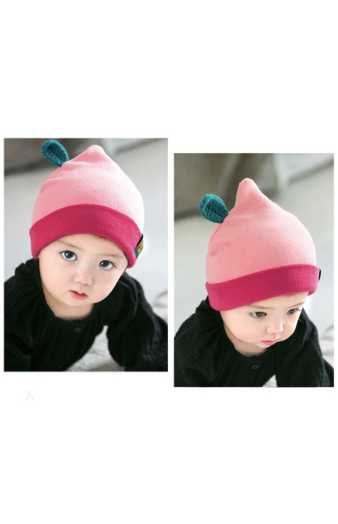 หมวกบีนนี่ยอดแหลมพับขอบแต่งป้ายผลส้มและใบ จาก GZMM