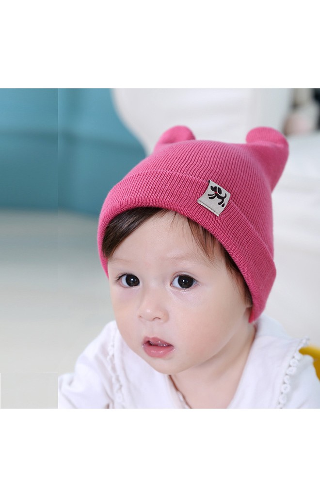 หมวกบีนนี่มีเขาพับขอบ แต่งป้ายเจ้าตูบ