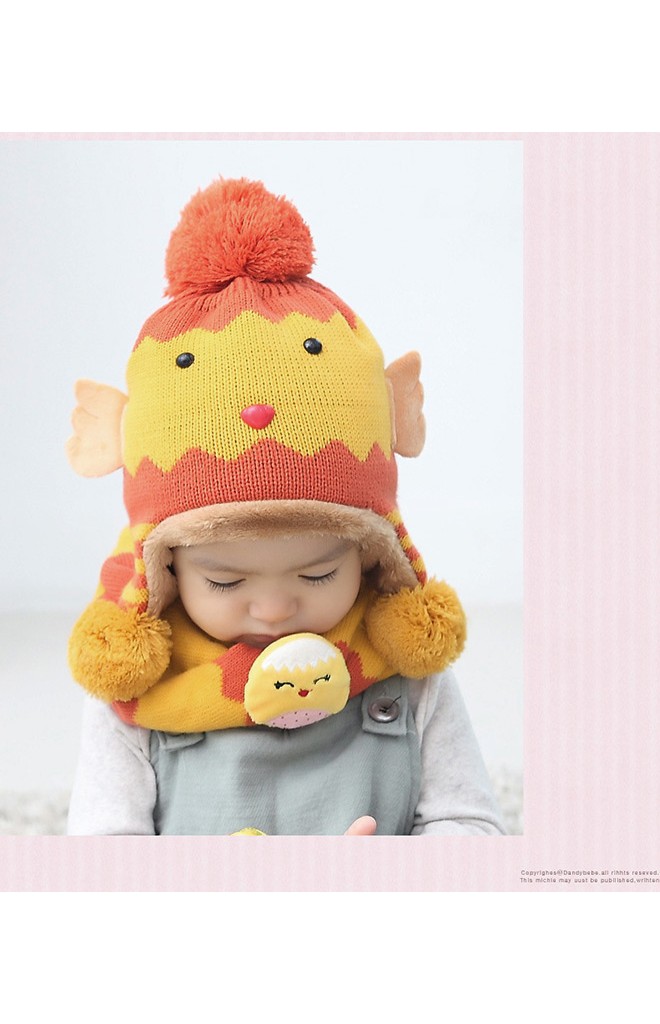 เซ็ตหมวกไหมพรมลูกเจี๊ยบมาพร้อมผ้าสวมคอ จาก MOFABABI
