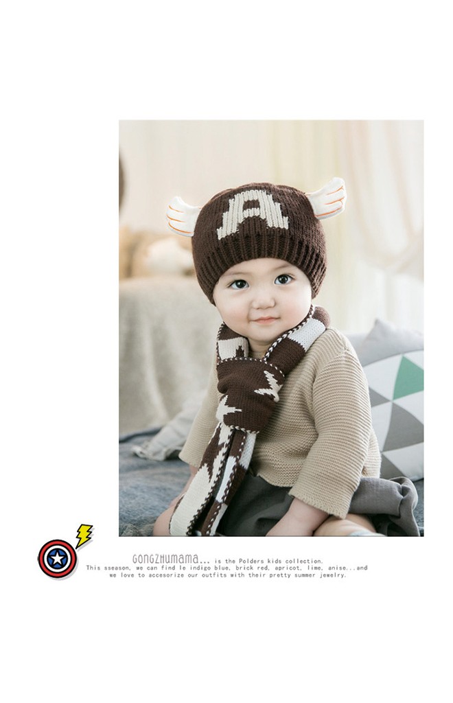 เซ็ตหมวกไหมพรม Angel ด้านหน้าอักษร A พร้อมผ้าพันคอลายเข้าชุดกัน GZMM