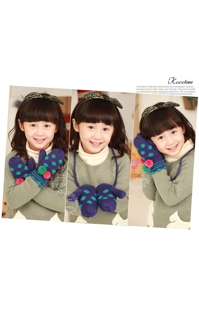 ถุงมือไหมพรมกันหนาวเด็ก ลายจุดแต่งปอมปอมน่ารัก kocotree