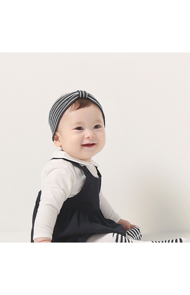 แถบผ้าคาดผมลายทางรูปโบว์สีเทาเข้ม Angel Netiri
