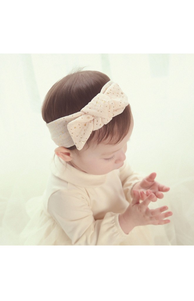 ผ้าคาดผมโบว์ผ้าฝ้ายลายดาวสีทอง Angel Netiri