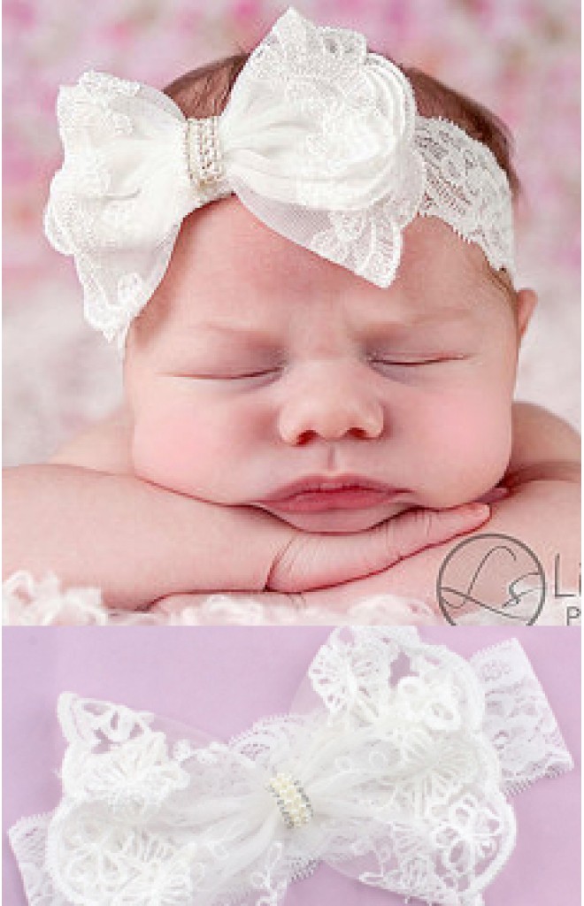 สายคาดผมโบว์สีขาวลูกไม้สวยตรงกลางคาดมุกเทียม