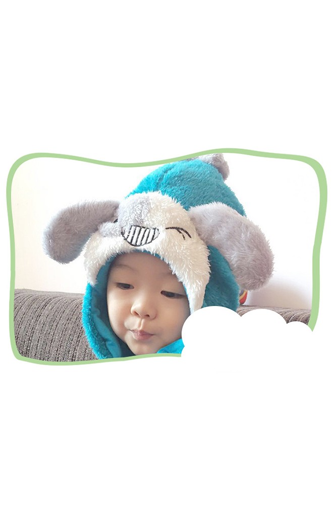 หมวกเจ้าตูบด้านบนแต่งกระดูก