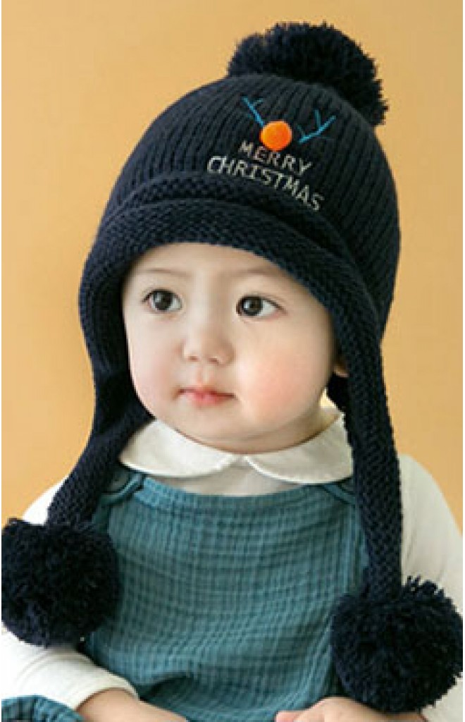 หมวกไหมพรมมีซับใน ปักเขากวางเรนเดียร์และอักษร MERRY CHRISTMAS หมวกไหมพรมมีซับใน ปักเขากวางเรนเดียร์และอักษร MERRY CHRISTMAS
