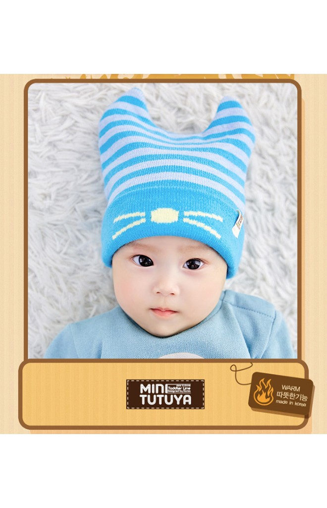หมวกบีนนี่ลายขวางพับขอบหน้าแมว จาก TUTUYA