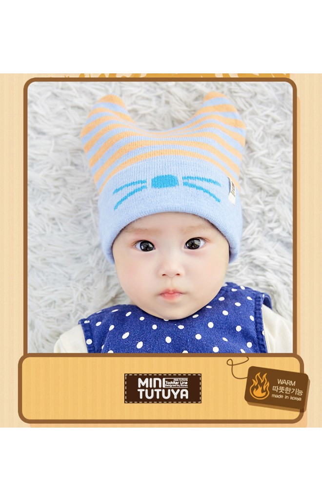 หมวกบีนนี่ลายขวางพับขอบหน้าแมว จาก TUTUYA