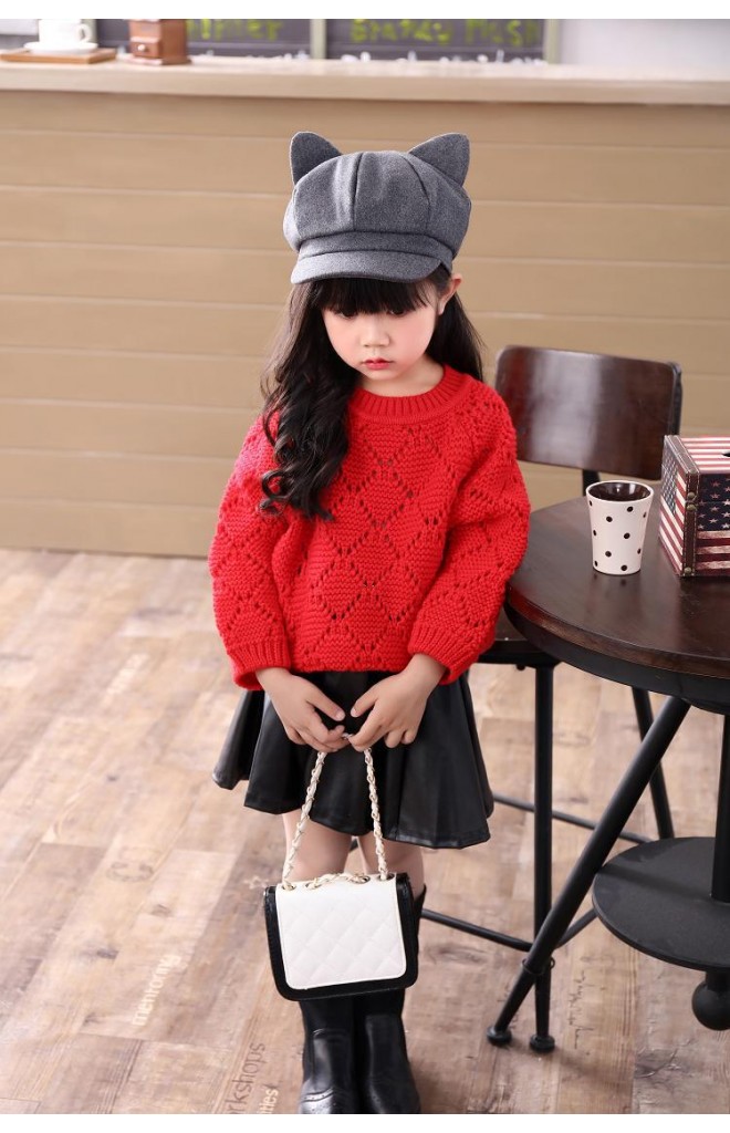 หมวกทรงนิวส์บอยแต่งหูน่ารัก