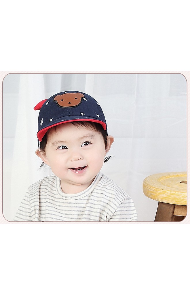 หมวกแก๊ปลายดาวแต่งหน้าหมีน้อย จาก KUKUJI