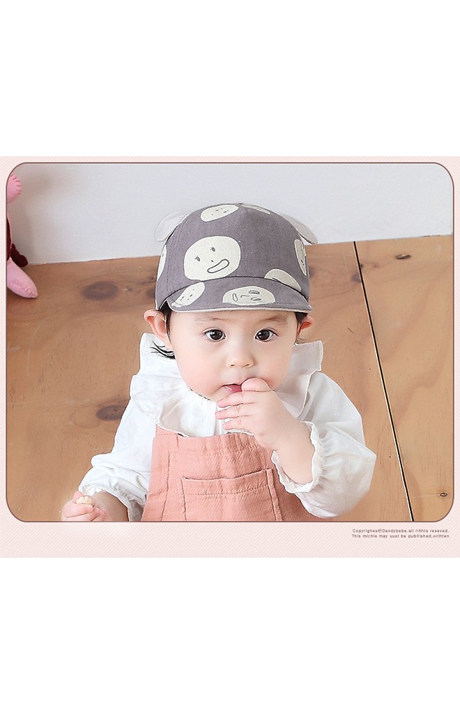 หมวกแก๊ปลายวงกลมและหัวใจ แต่งหูน่ารัก จาก KUKUJI