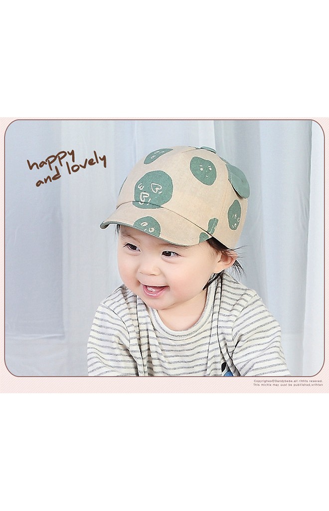 หมวกแก๊ปลายวงกลมและหัวใจ แต่งหูน่ารัก จาก KUKUJI