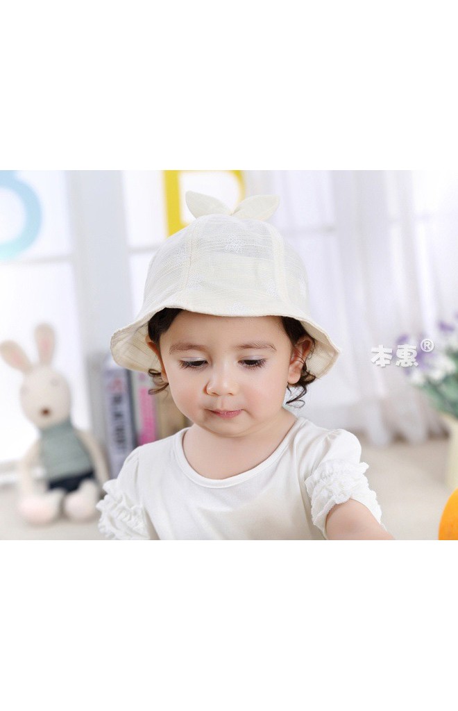 หมวกปีกรอบเด็กหญิงลายดอกไม้ด้านบนแต่งโบว์กระต่ายน่ารัก