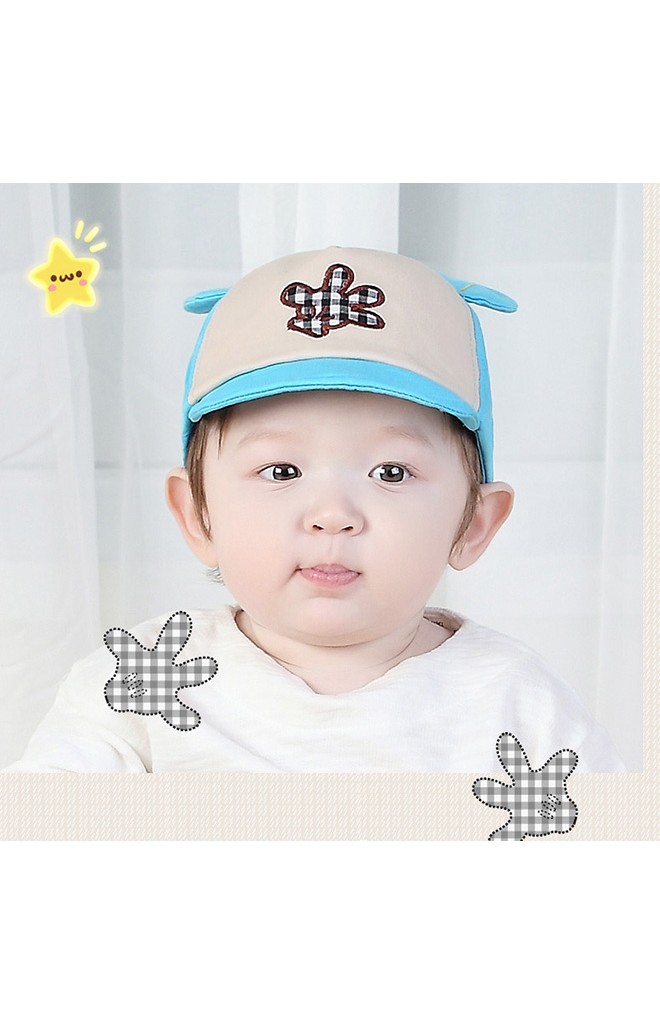 หมวกแก๊ปแต่งรูปมือ ใต้หมวกปักปากยิ้ม TIANYIBEAR