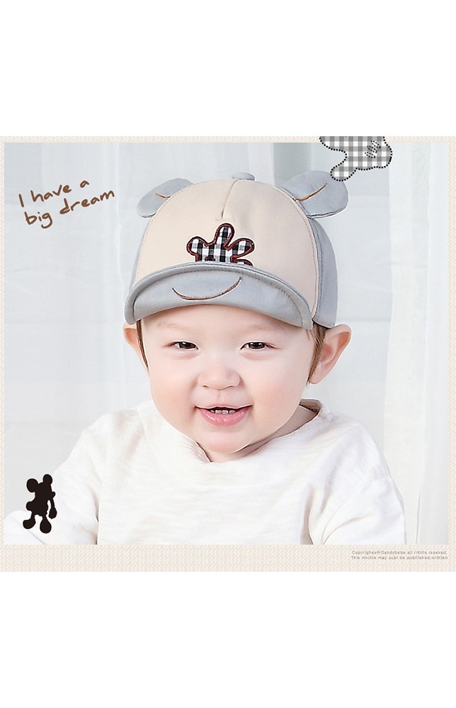 หมวกแก๊ปแต่งรูปมือ ใต้หมวกปักปากยิ้ม TIANYIBEAR