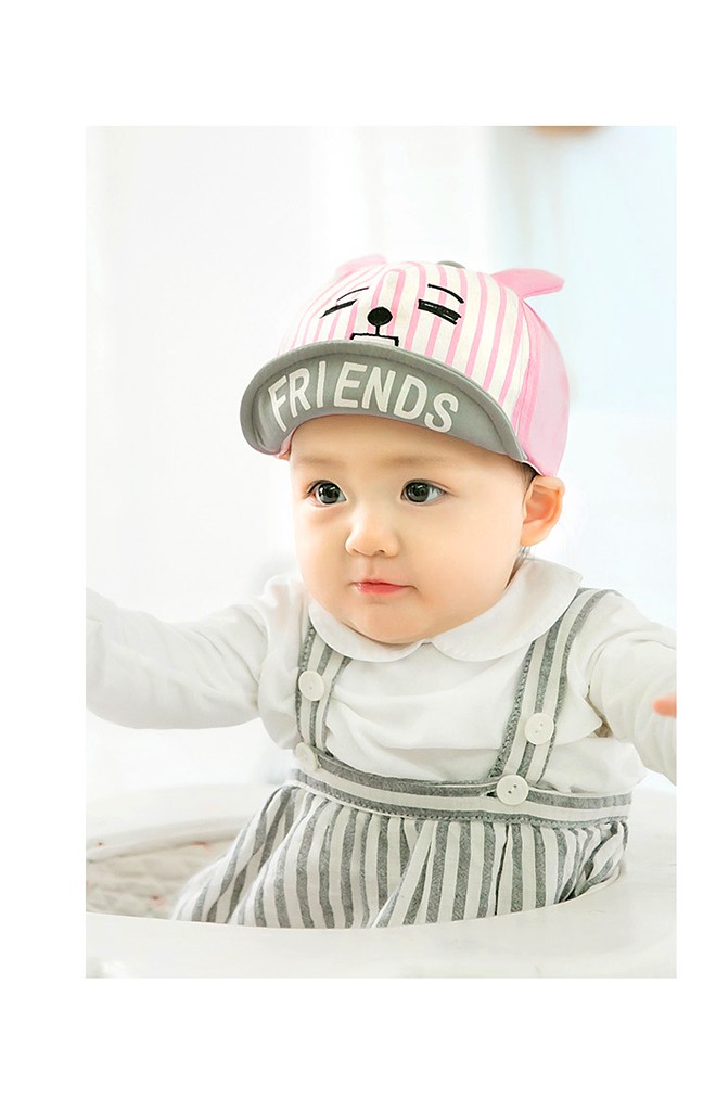 หมวกแก๊ปลายทางหน้ารูปสัตว์น่ารัก ปีกหมวกสกรีน FRIENDS จาก GZMM