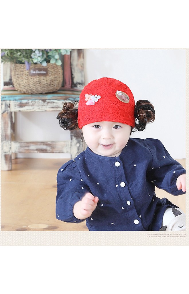 หมวกปอยผมผ้าลูกไม้ยืดแต่งผีเสื้อและดอกไม้ จาก TIANYI BEAR
