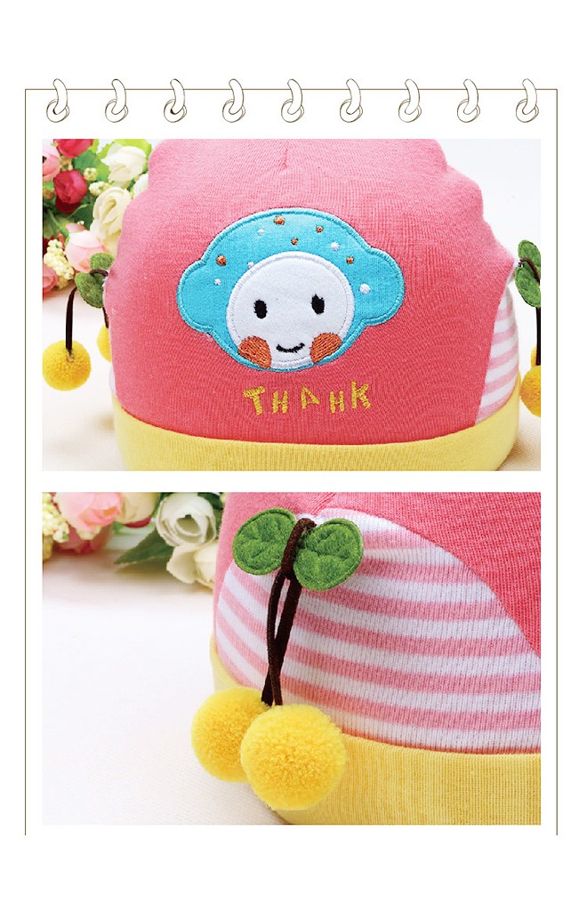 หมวกเด็กเล็กแต่งหน้าการ์ตูน ปักอักษร THANK ด้านข้างแต่งเชอรี่