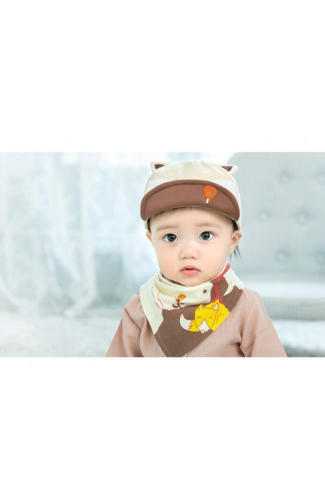 เซ็ตหมวกแก๊ปจิ้งจอกมาพร้อมผ้ากันเปื้อนจาก GZMM