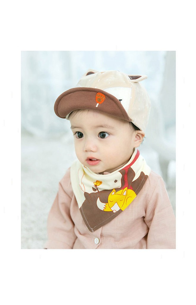 เซ็ตหมวกแก๊ปจิ้งจอกมาพร้อมผ้ากันเปื้อนจาก GZMM