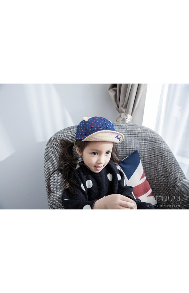 หมวกแก๊ปลายจุด ปักหน้าแมว แต่งหูน่ารัก