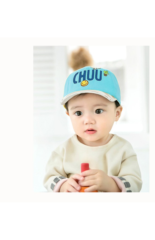 หมวกแก๊ปแต่งอักษร CHUU จาก GZMM