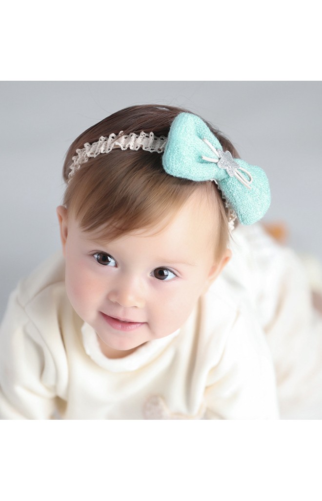 สายคาดผมโบว์แต่งดาวเงิน สายยืดลูกไม้สีครีม Angel Neitiri