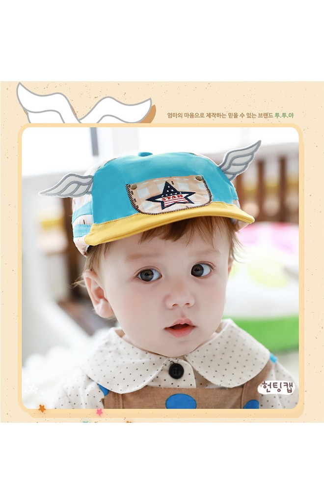 หมวกแฟล็ตแค็ป Flat Cap ด้านหน้ารูปดาว แต่งปีกแต่งน่ารัก TUTUYA