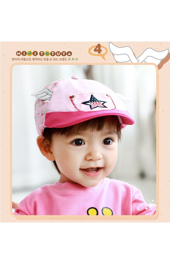 หมวกแฟล็ตแค็ป Flat Cap ด้านหน้ารูปดาว แต่งปีกแต่งน่ารัก TUTUYA