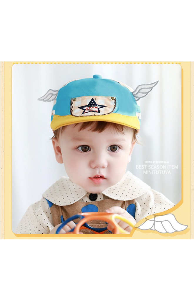 หมวกแฟล็ตแค็ป Flat Cap ด้านหน้ารูปดาว แต่งปีกแต่งน่ารัก TUTUYA