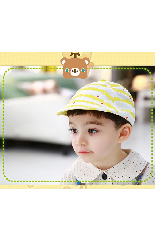 หมวกแฟล็ตแค็ป Flat Cap สีเหลืองลายขวาง รูปดาวแดงเล็กๆ TUTUYA
