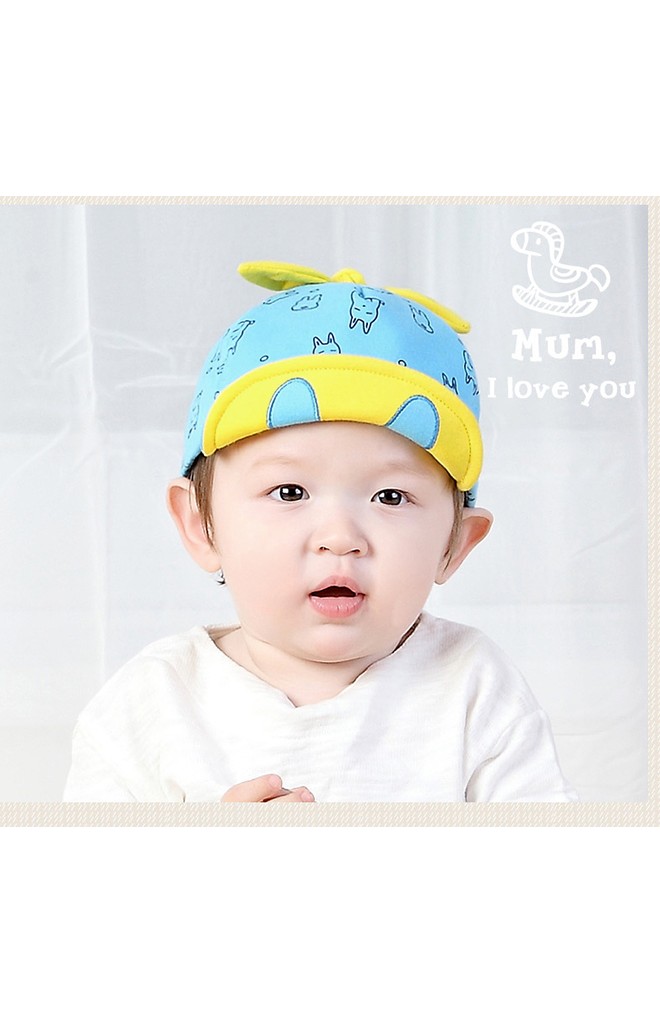 หมวกแก๊ปลายกระต่ายด้านบนแต่งโบว์ผูก จาก TIANYI BEAR